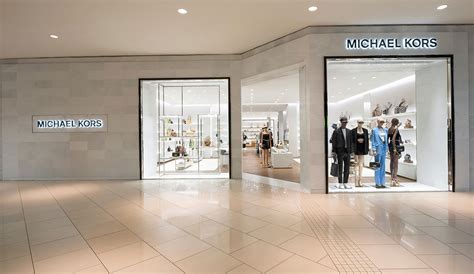 Michael Kors Unveils First U.S. Lifestyle Store in Aventura Mall